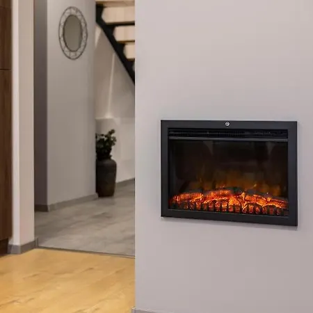 Exclusive Duplex With Balcony On Elisabeth St' * ブダペスト